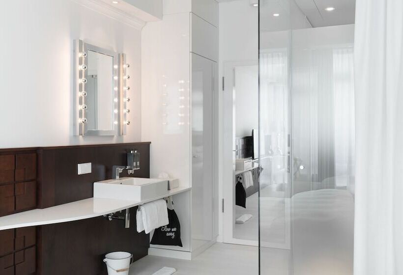 Ruby Coco Hotel Dusseldorf