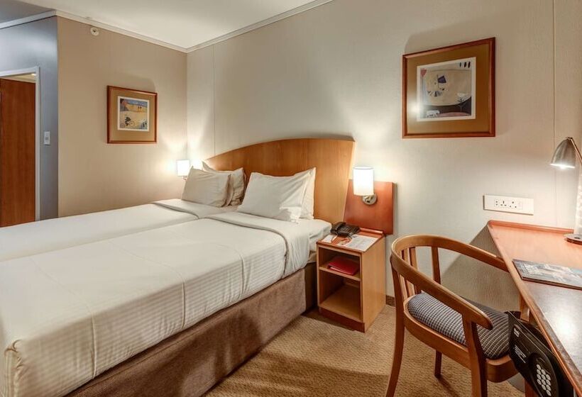 فندق Stayeasy Pretoria