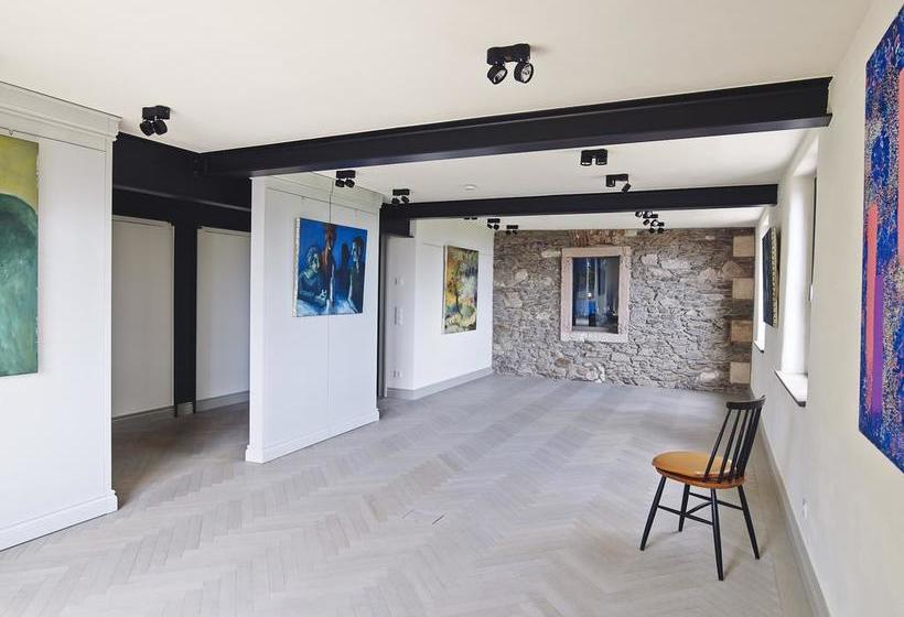 Отель Auberge De Temple