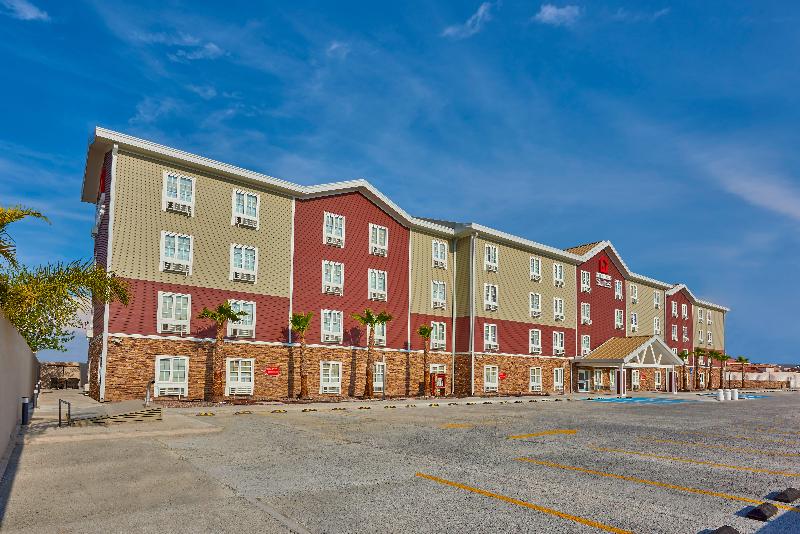 בית מלון כפרי Extended Suites Celaya Galerias