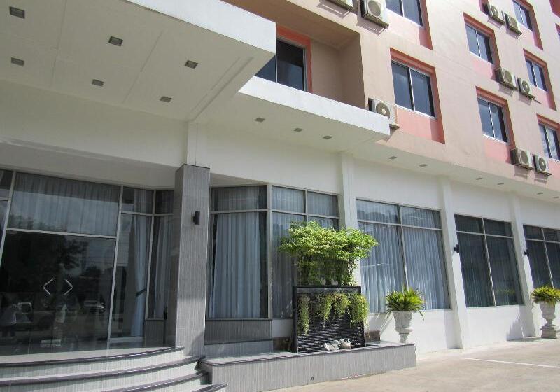 هتل Ks Pavilion