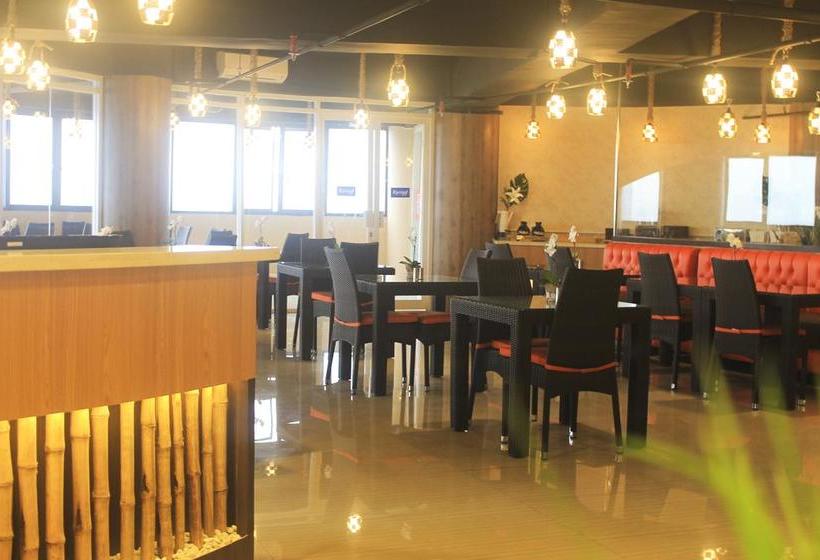 Fotos del hotel Kyriad Metro Cipulir Jakarta:  16