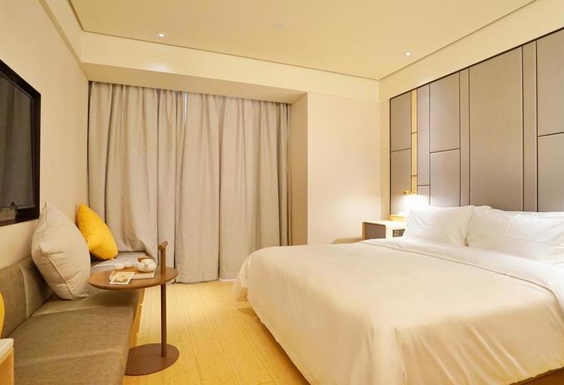 Ji Hotel Qiqihar Emancipation Door