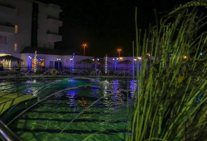 استراحتگاه Relax Beach