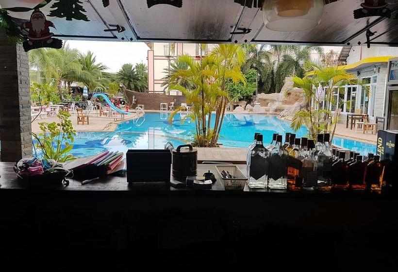 Ruysuk Hotel & Swimming Pool