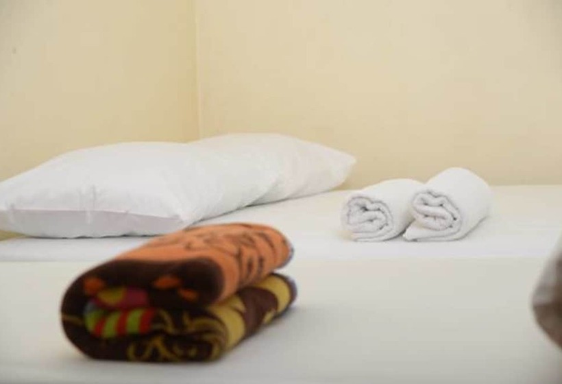 Bankaikow   Hostel