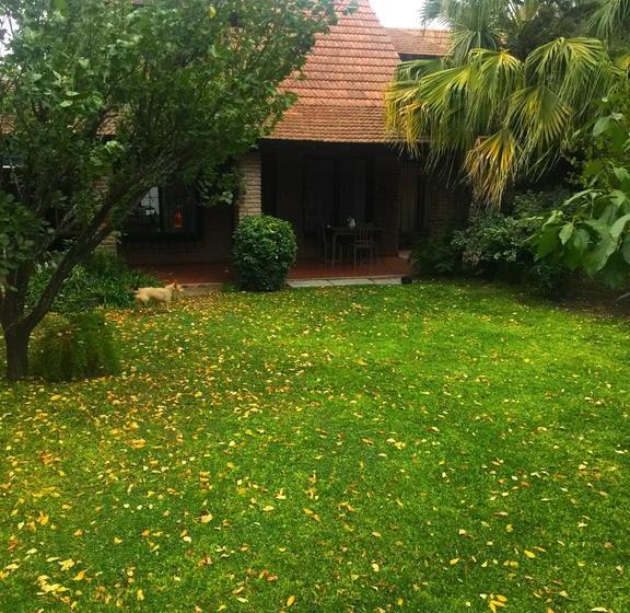 مبيت وإفطار Casa De Huã©spedes El Trebol