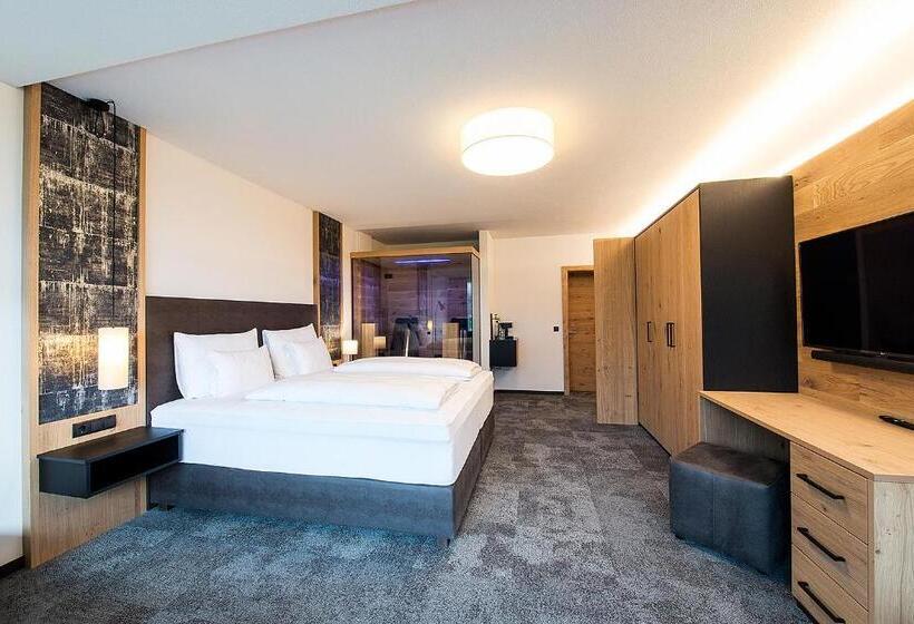 Arthur S Hotel Und Apartments Am Achensee
