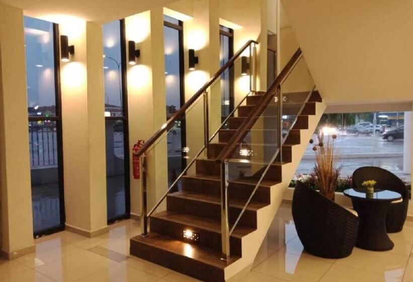 هتل Oscar Suites