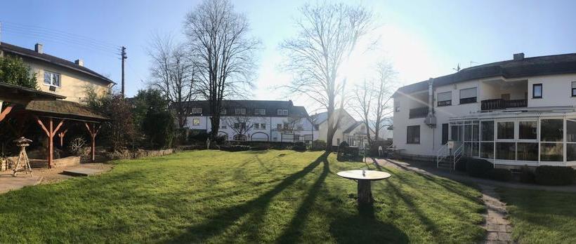 ホテル Mühlengarten By Relax Inn   Staffless & Self Check In