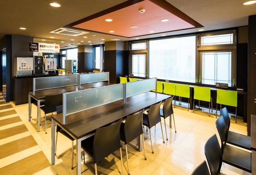 Отель Super  Minami Hikone Ekimae