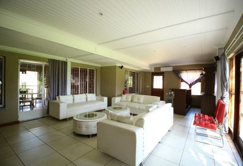 مبيت وإفطار La Villa Rosa