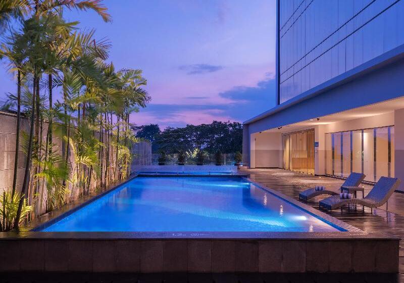 هتل Aston Inn Tasikmalaya