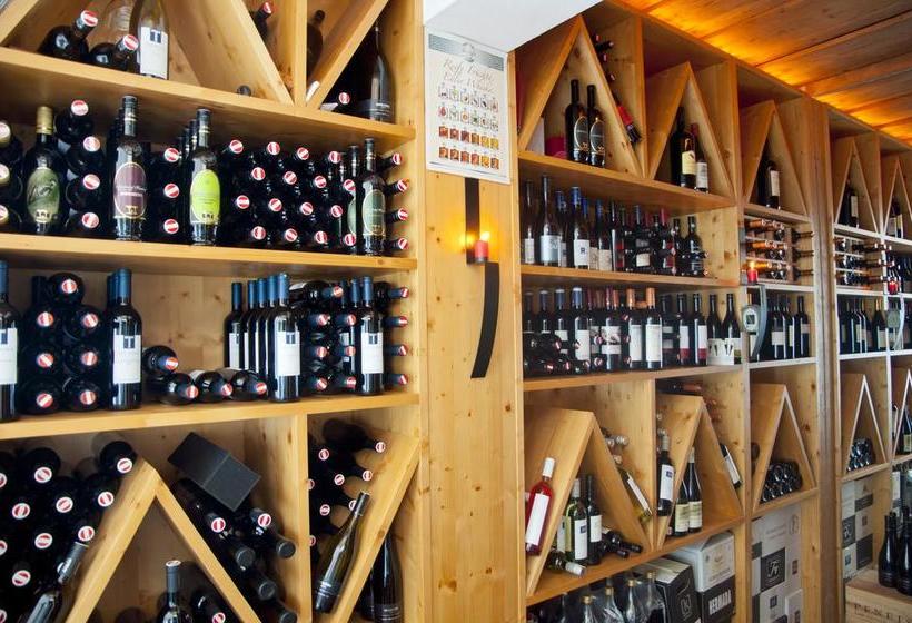 ホテル Gasthof Alpenblick