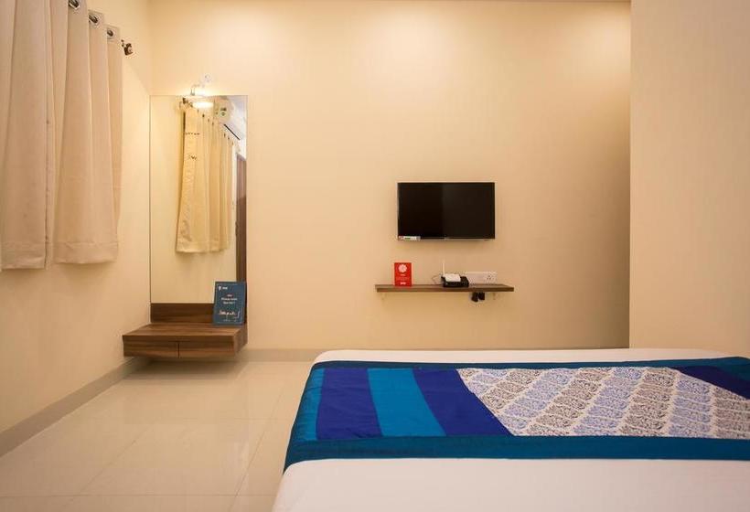 Oyo 10939 Hotel Sangam