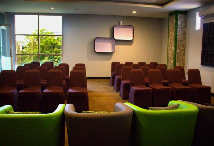 هتل Sevensix  Balikpapan