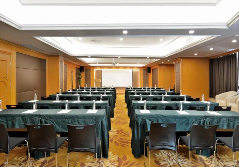 Vienna Hotel Hefei East Changjiang Road
