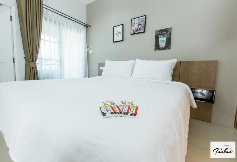 هاستل Tan Bann Mansion Surin