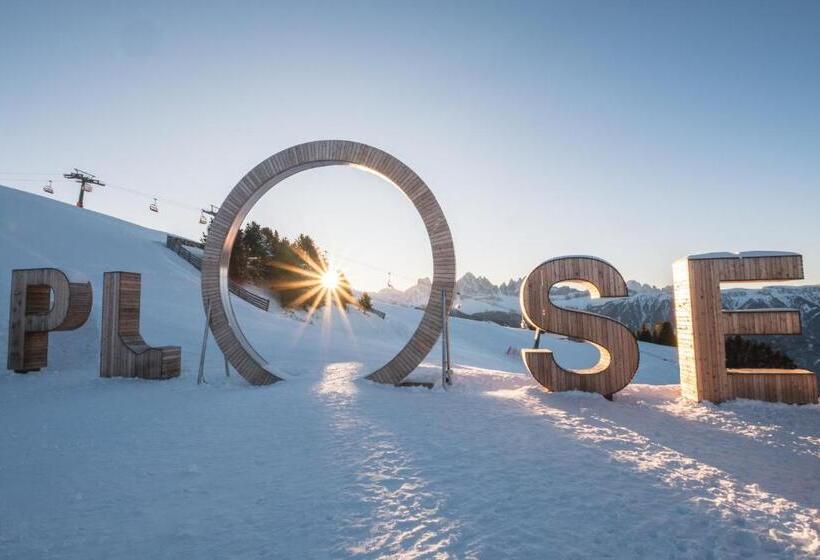 בית מלון כפרי My Arbor   Plose Wellness