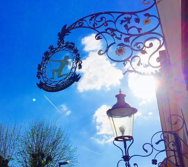 ホテル Weingut Schützen