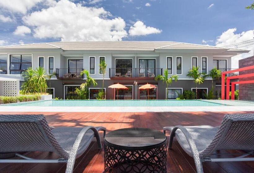 استراحتگاه The Lake Chalong Hotel Sha Plus