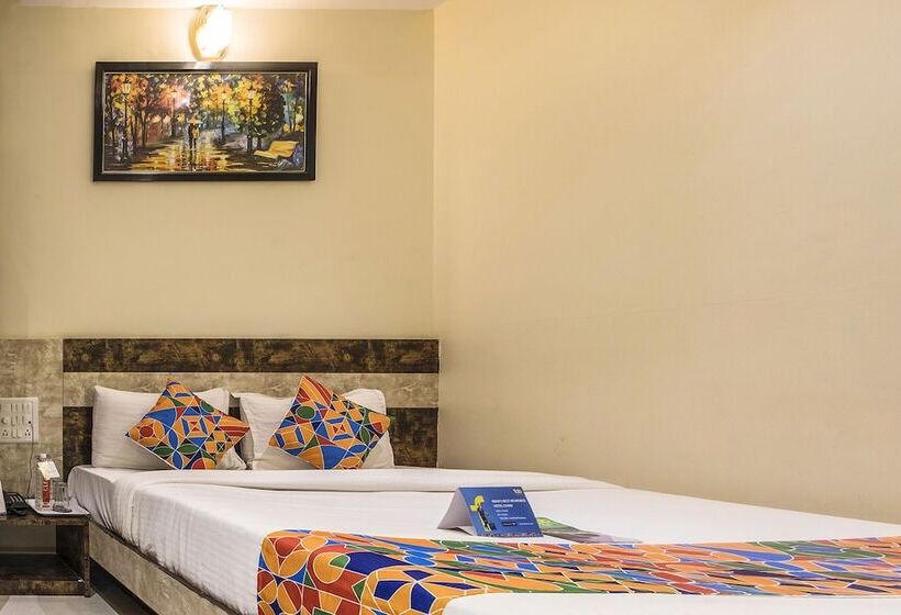 בית מלון כפרי Fabexpress Embassy Grand   Nr Bkc