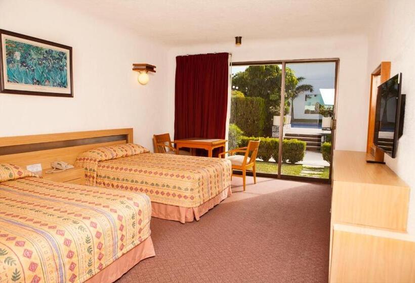 فندق Paradise Inn