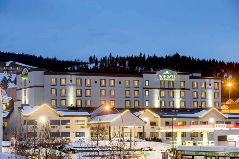 هتل Wingate By Wyndham Kamloops