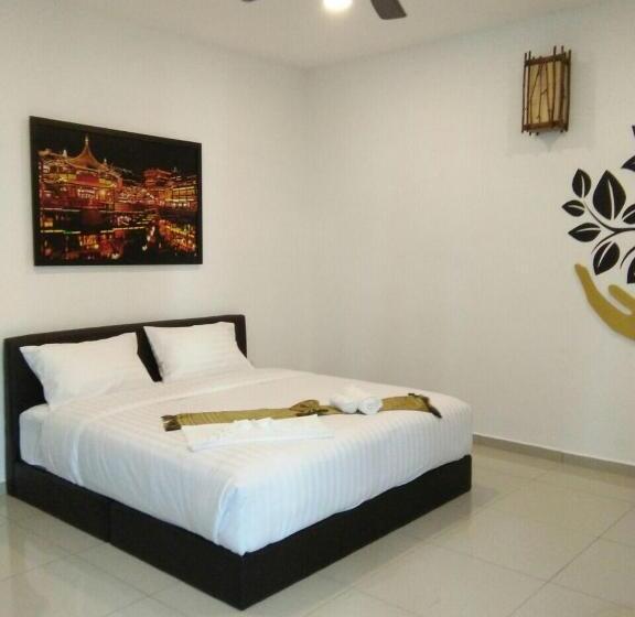 استراحتگاه Art Villa