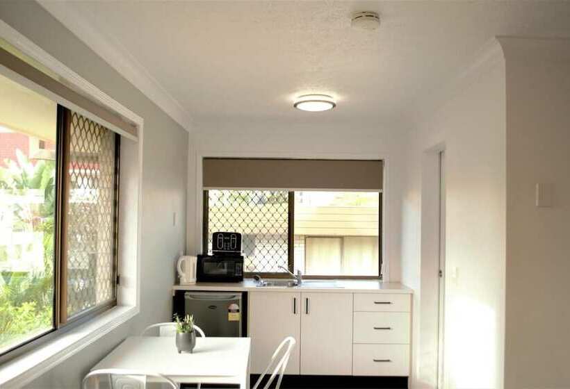 مُتل Gold Coast Inn