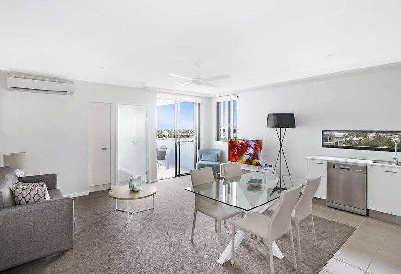 Direct Collective   Seabreeze Mooloolaba