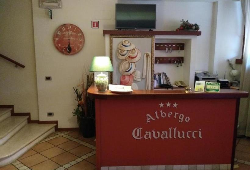 فندق Albergo Cavallucci