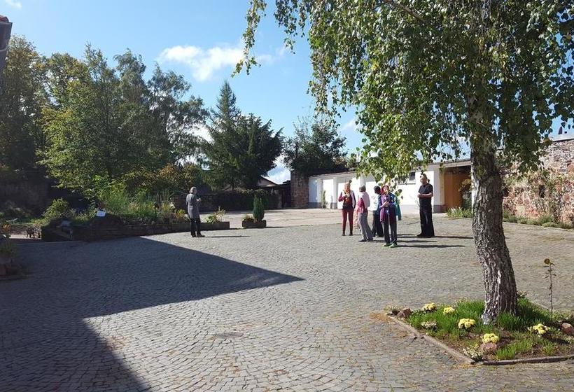 ホテル Seminar & Gästehaus Burghof Stauf