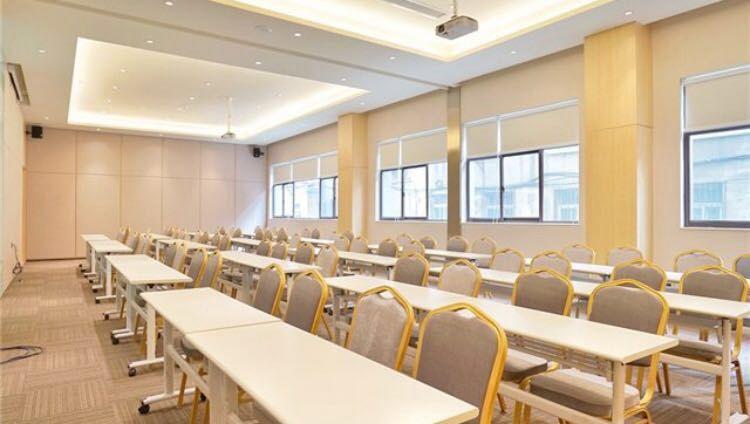 Ji Hotel Jining Jiningyu Road Guihe Plaza