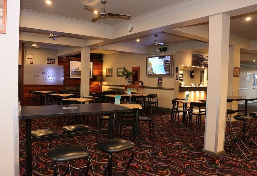 Bayview Hotel   Batemans Bay