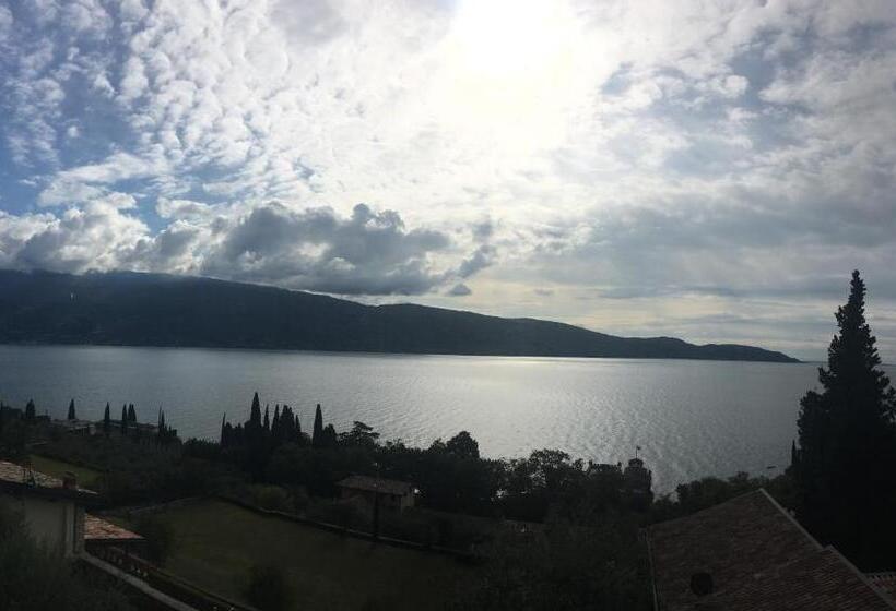 مبيت وإفطار Il Sogno Sul Lago