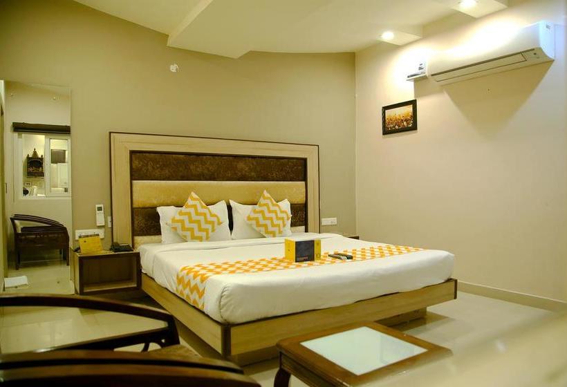 Fabhotel Purple Regency Zirakpur