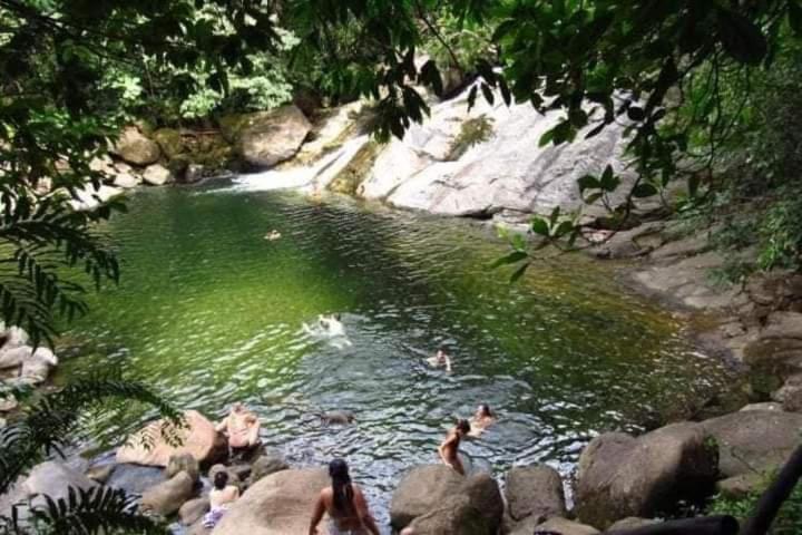 旅馆 Tá Em Casa Peruíbe