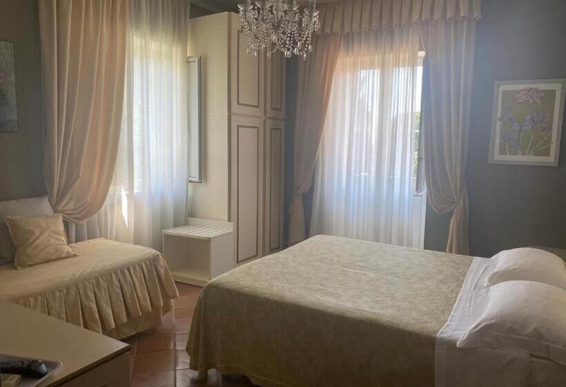 تختخواب و صبحانه L Elisea Maison De Charme