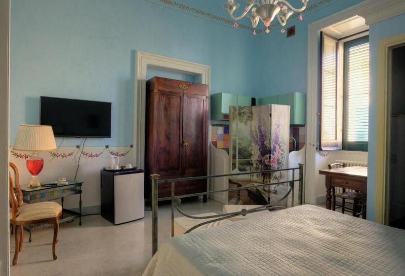 مبيت وإفطار La Dimora Delle Rondini