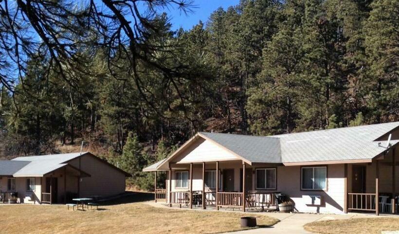 Elk Creek Resort