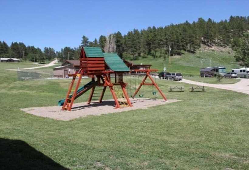 Elk Creek Resort