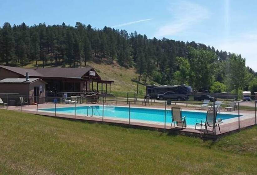 Elk Creek Resort