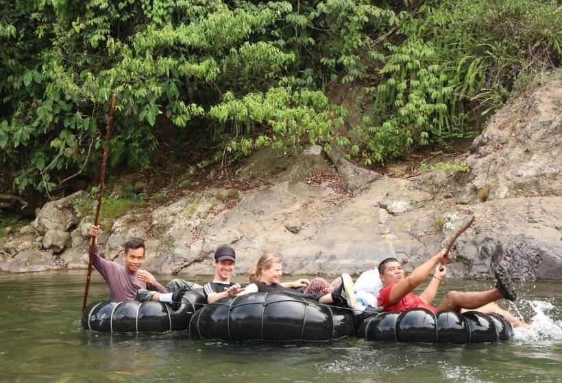 هتل Jungle Inn Bukit Lawang