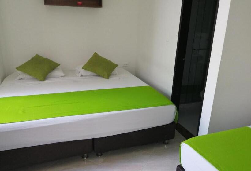 هتل Oasis De La Tatacoa