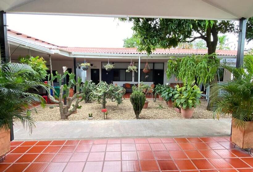 هتل Villa Paraiso