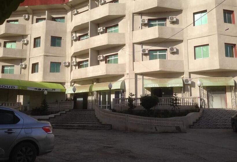 منتجع Hôtel Téléphérique Annaba