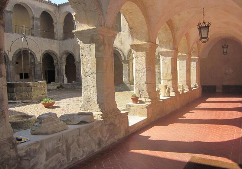 酒店 Castello Di Altomonte