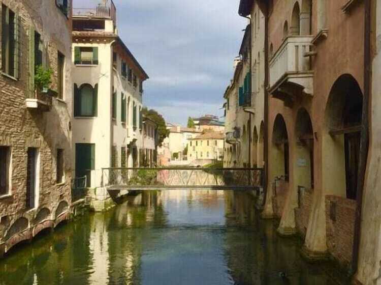 هتل Locanda San Tomaso