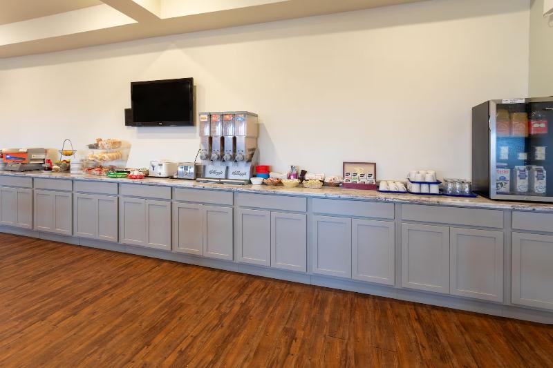 فندق Travelodge By Wyndham Amherst